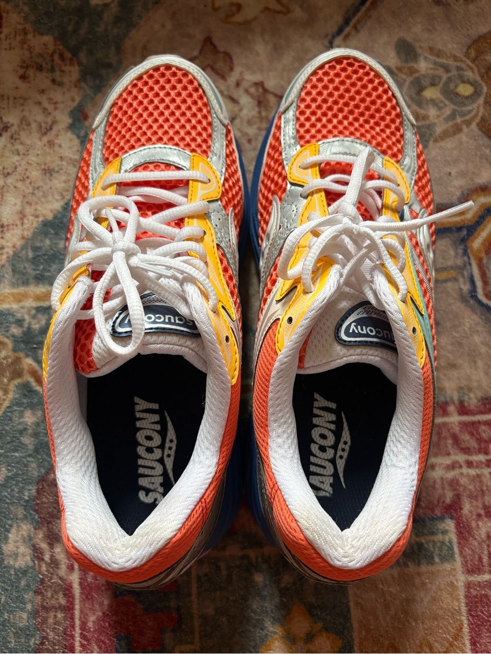 Saucony ProGrid Omni 9 - Picture 3 of 4